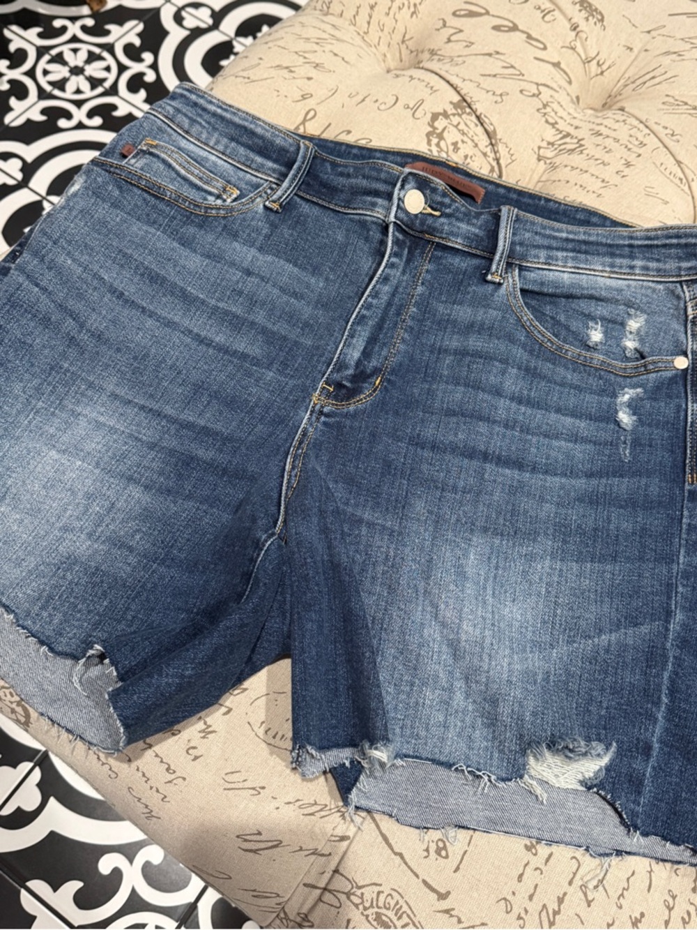 Judy Blue Distressed Blue Denim Women's Shorts